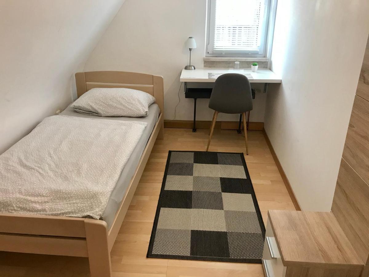 Juna Karlsruhe Eksteriør bilde