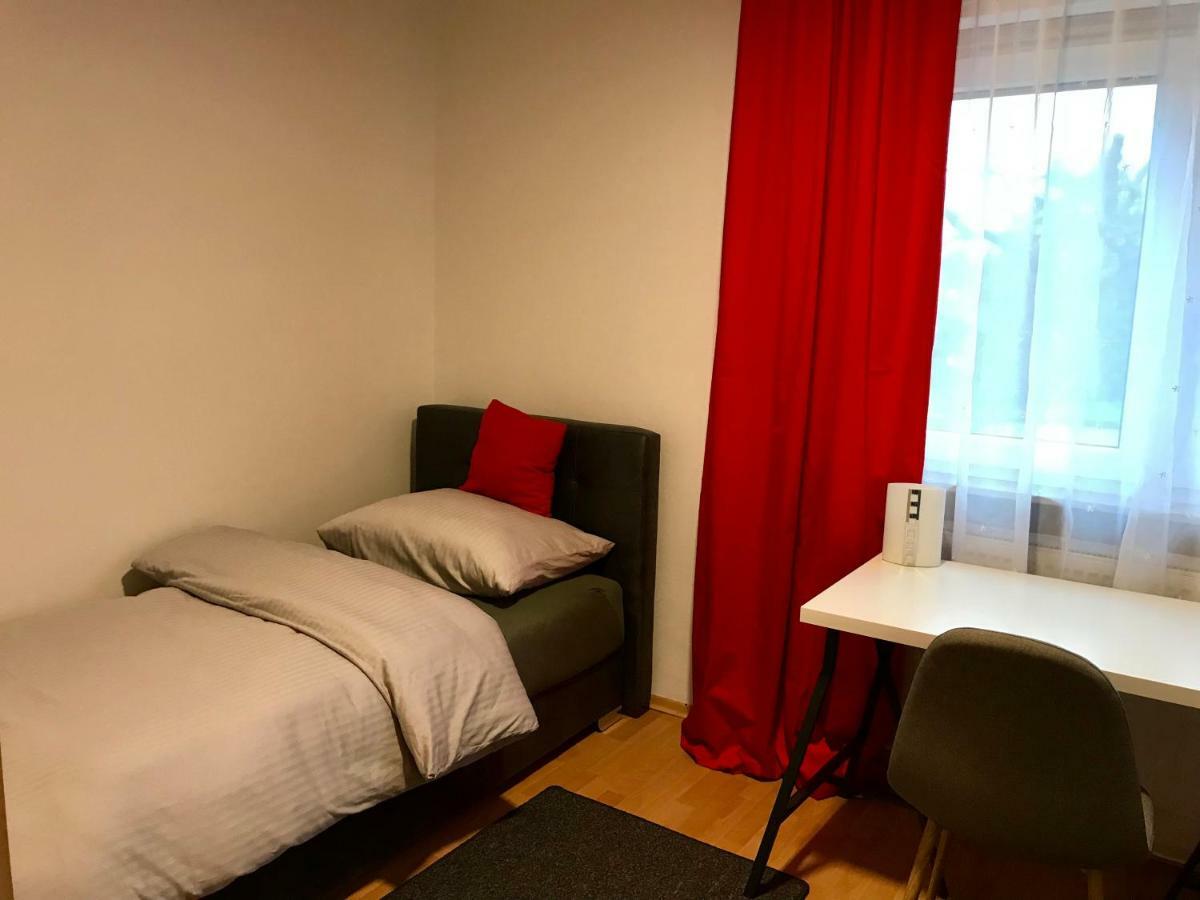 Juna Karlsruhe Eksteriør bilde